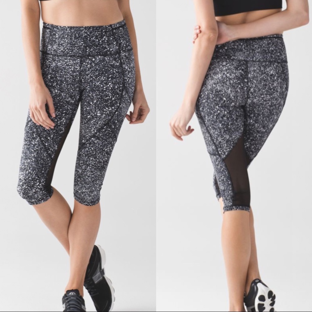 Lululemon Outrun 17" Crop Splatter White Black 4